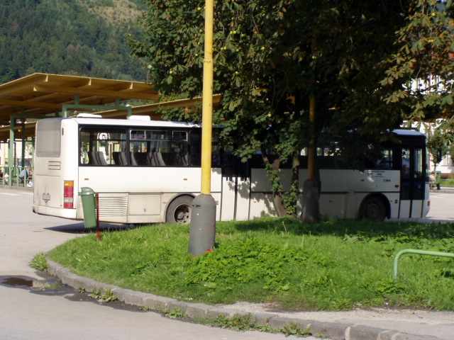 aut. nástupište.JPG