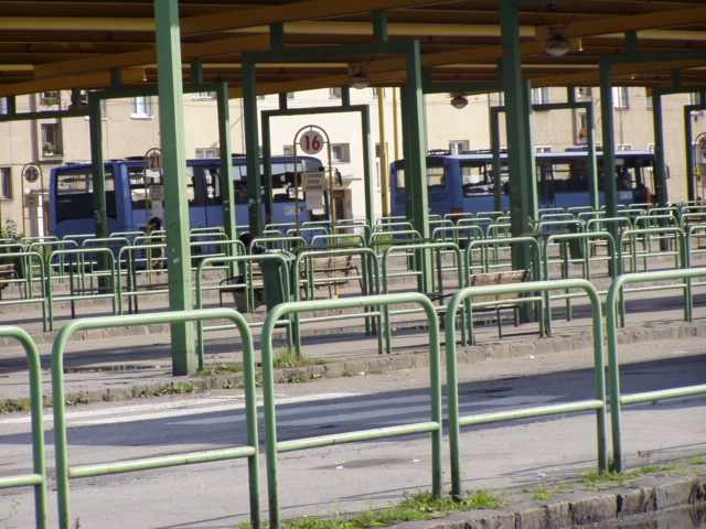 autob.nástupište.JPG